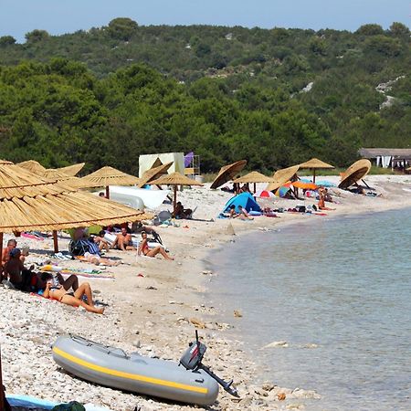 Apartments By The Sea Sali, Dugi Otok - 8117 Экстерьер фото
